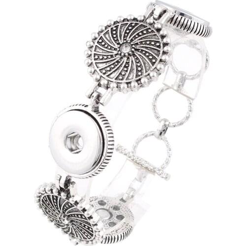 Hot Sale Metal Xinnver Snap Bracelet Fashion DIY Charms Bracelets Bangles Fit 18mm Snap Buttons Jewelry For Women ZE015