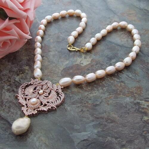 25" freshwater Pink Rice Pearl Necklace Pink Keshi Pearl Zircon Pendant
