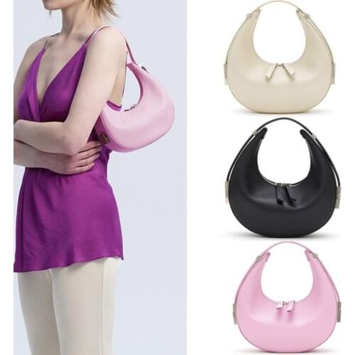 Korean version of a small retro shoulder bag leather womens handbag crescent bag baguette bag cowhine retro baguette bag armpit