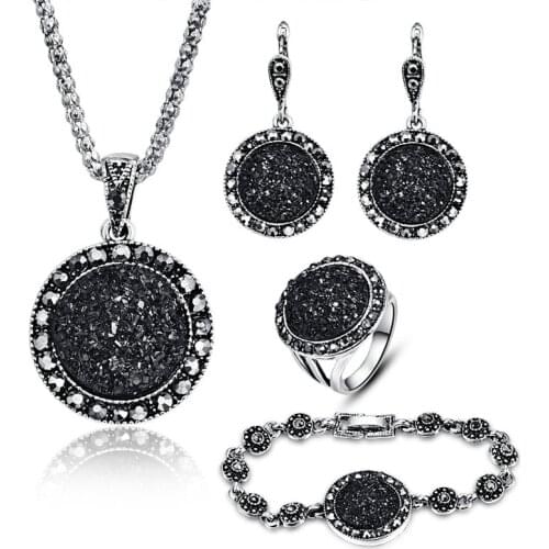 MINHIN Wholesale Retro Jewelry Sets For Women Hot Sale Antique Black Crystal Round Stone Pendant Statement Jewelry Sers