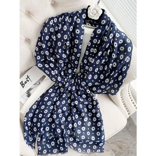 2021 Brand Autumn winter women beach quality shawl cotton scarf lady fashion scarves bandana pashmina wrap hijab muffler