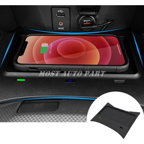 Interior Car Wireless Charger Phone Fast Charger For Nissan Rogue Sport Qashqai 2016-2018 The Phone With QI Wireless Charging