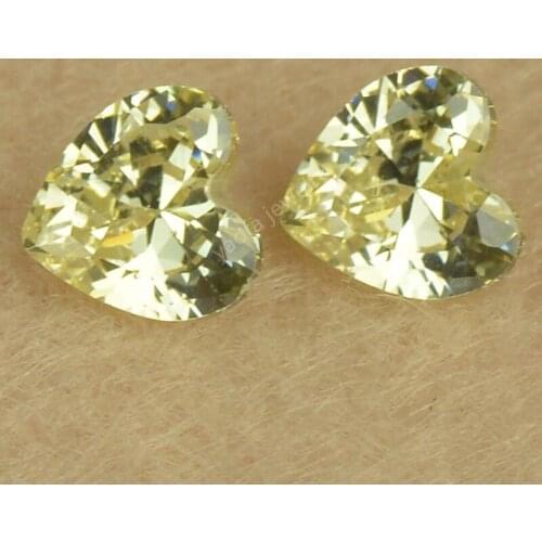 Wholesale 3*3~10*10mm 5A Light Lemon Yellow Color Synthetic Gems Cubic Zirconia Heart Shape Cut Loose CZ Stone For Jewelry DIY