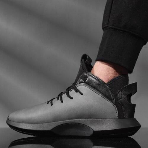 Man Running Shoes Fashion Warm Winter Shoes With Fur Leather Jogging Sneakers Outdoor Sport Walking Footwear Vintage Mens Shoes