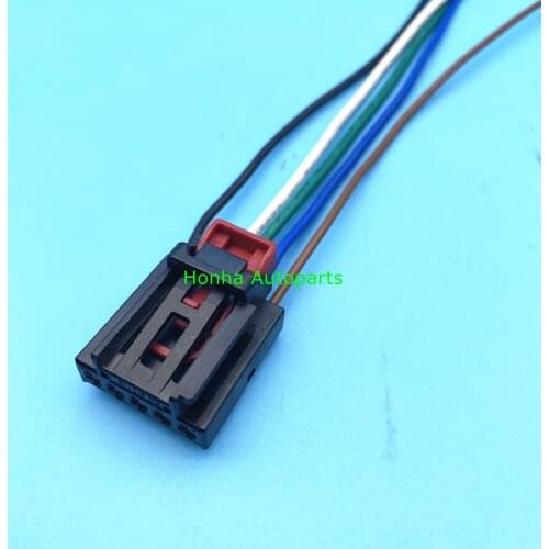 Free Shipping 5 Pin Female Taillight Tail Lamp Plug Connector Wire Harness Pigtail For Audi VW TIGUAN Beetle CC Golf 5K0 972 705