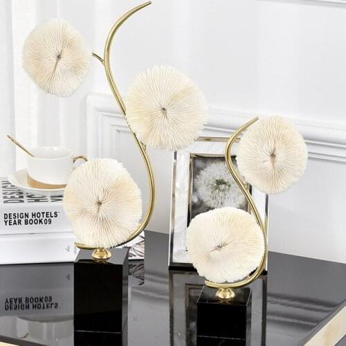 Modern Creative Twisted Metal With White Coral Statue Home Crafts Room Decor Objects Office Black Crystal Sculpture Accessories