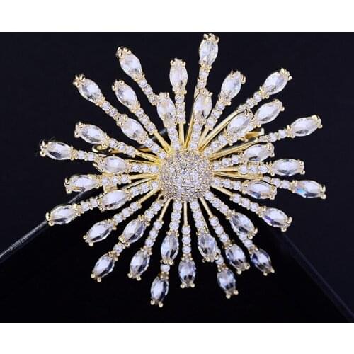 Luxury Snuflower Brooches for Women Fashion Shiny Cubic Zirconia Crystal Pins Wedding Jewelry Decoration Flower Corsage broche