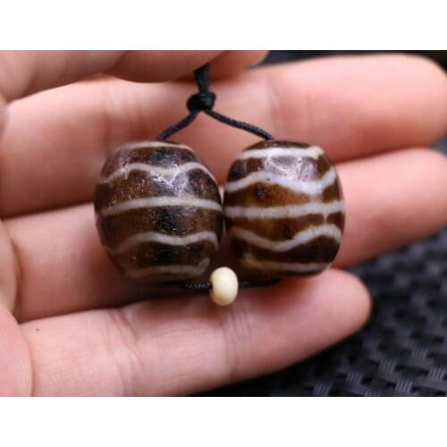Collectible Treasure Talisman LKbrother Sauces PAIR OF Magic Tibetan Old agate WATERE WAVE DALUO Totem dZi Bead Pendant
