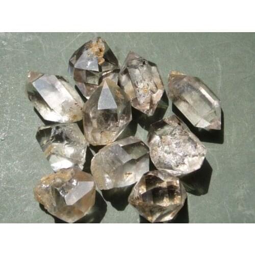 10 WONDER NATURAL LARGE CLEAR QUARTZ POINT ROUGH STONE