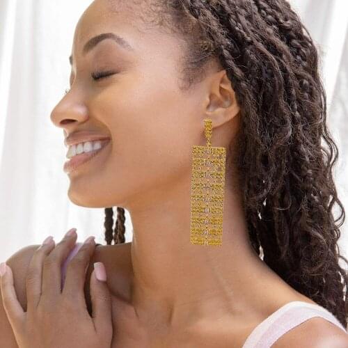 New Design Crystals Drop Earrings Fine Jewelry Accessories For Women Fashion Trend Rhinestone Earing Party Gift