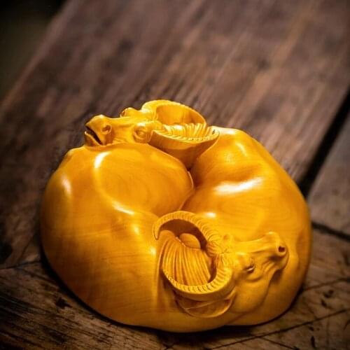 Boxwood 5CM 7CM Bull Solid Wood Carving Feng Shui Buffalo Animal Wood Statue Chinese Zodiac Sculpture Home Decor