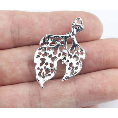 Newest 10 Pieces 23*38mm Antique Silver Color Hollow Leaf Charms Necklace Bracelet Pendant Crocs Charms For Jewelry Making