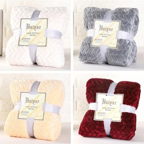 New Super Soft Warm Blanket Flannel Aircraft Sofa Use Office Children Blanket Travel Portable Car Travel Mechanical Wash Cover