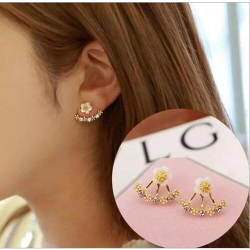New Sweet Daisy Girl Earrings Korean Simple Crystal Zou Chrysanthemum Back Hanging Earrings Earrings Fashion Jewelry Trend Gifts