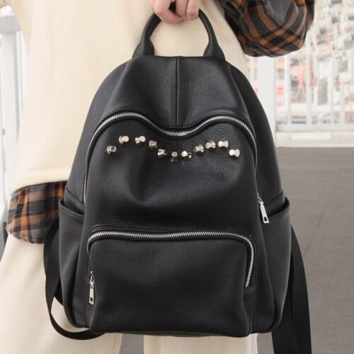 Rivet Backpack Women Genuine Leather Bags Fashion Large Travel Bags Luxury School Backpacks For Teenagers Girls Daily knapsack