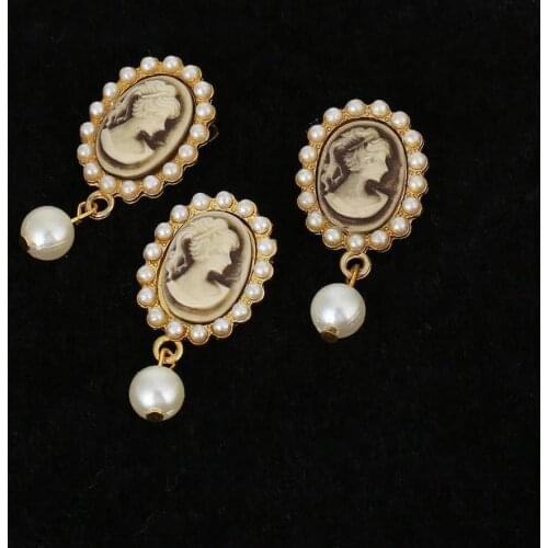 2020New 60Pcs Mini Fashion Girl Head Oval Rhinestone Brooch For Women Brooch Pin Brooches For Jewelry Wholesale JC09