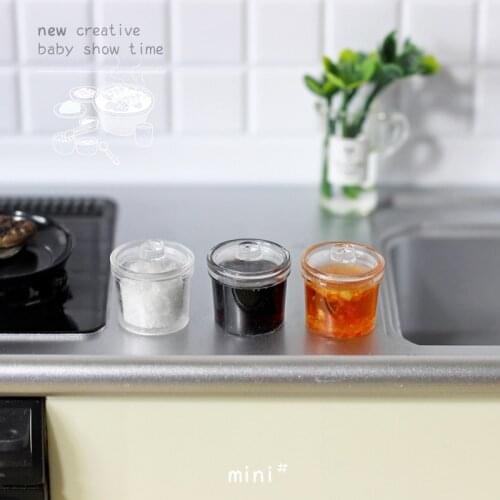 Cute mini 1/12 scale dollhouse miniature kitchen salt & soy sauce & chili oil castor pretend play doll food toy accessories