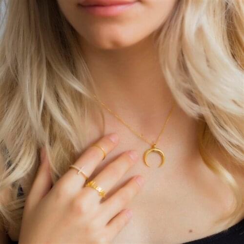 Stainless Steel Moon Pendant Necklace lune Gold Half Moon Necklace Womens Horn Chain Gold Necklace Collares Birthday Gift