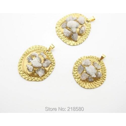 P141205007 Raw Druzy Cluster Pendants with Gold Electroplated Plate