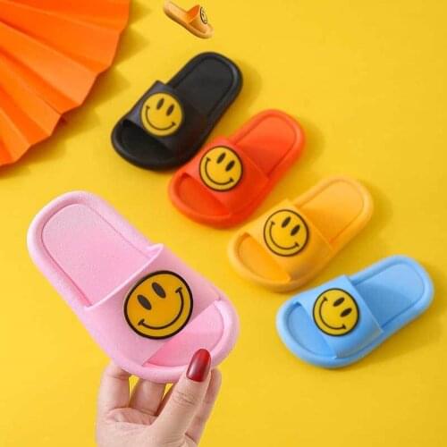 Childrens Slippers Summer Slippers For Kids Boys Girls Baby Indoor Home Non-Slip Cute Smile Slippers Kids Beach Slippers Sandal