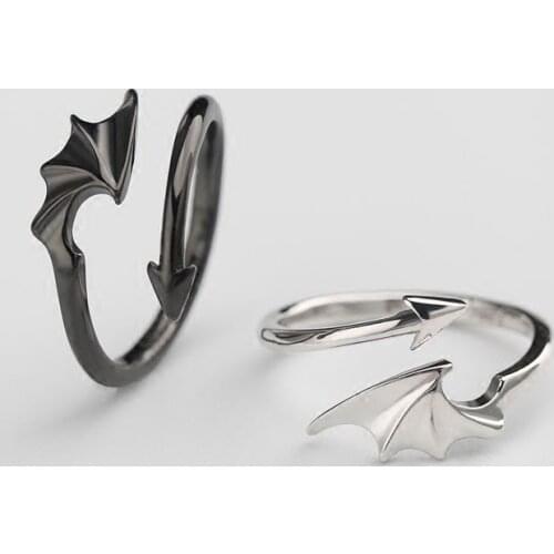 Black White paired Couple Rings for Lovers Fashion Punk Paired Adjustable Opening Ring Angel Demon Wing Rings For Women Jewelry