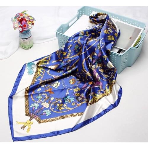 90*90cm Women Silk Scarf Fashion Chain Print Square Head Scarves Lady Luxury Brand Shawls Silk Women Scarf Foulard Satin Hijab