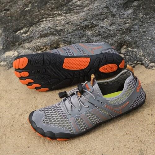 And Woman Joggong Sneakers Man Non-slip Wear-resistant Trekking Hiking Shoes Breathable Quick Dry Comfortable Diving Water Shoes