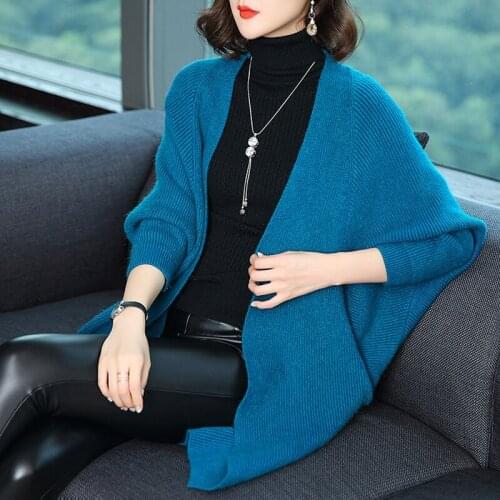 New Elegant Batwing Sleeve Autumn Winter Knitted Cardigan Female Loose Knitting Sweater Casual Outwear Knitwear For Women AA5048