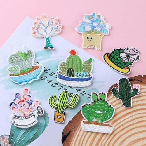 2pcs Cartoon Cactus Embroidery Patch For Clothing Iron On Biker Motorcycle Patches for Tops Jeans Jackets T-Shirt Dress Decor