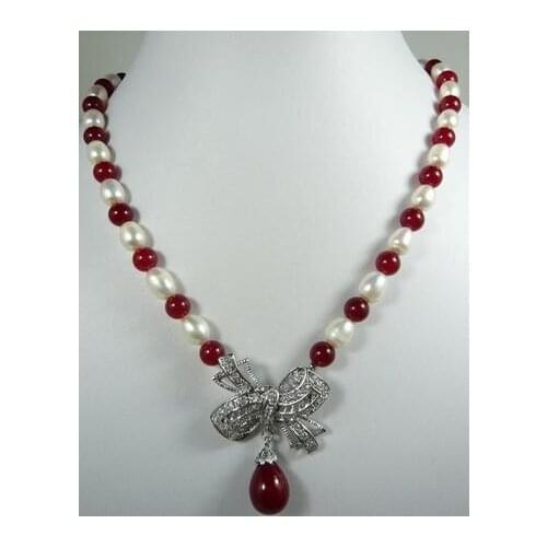 Genuine Freshwater Pearl and 8MM red jades Sea Shell Pearl pendant women Jewelry Necklace
