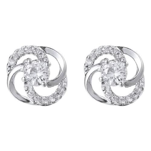 Bettyue Light Luxury Style Fancy Hollow Out Flower Shape Earring With Cubic Zircon For Female Delicate Jewelry For Banquet
