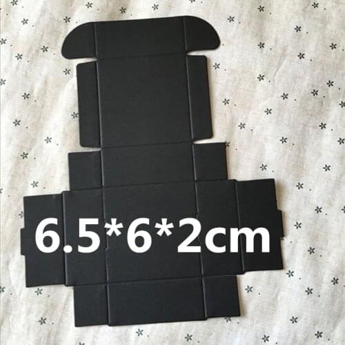 50pcs 6.5*6*2cm Retro Mini Kraft Paper Box DIY Wedding Gift Favor Boxes Party Candy Box Mini Single Cake Box Packaging