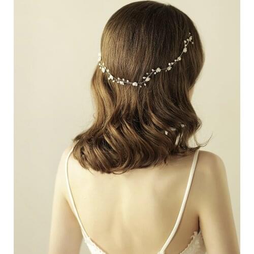 Romantic Sweetheart Bridal Headdress Alloy Pearl Chain Flower Headband with Ribbon for Wedding Perform Studio Travel Photo O810
