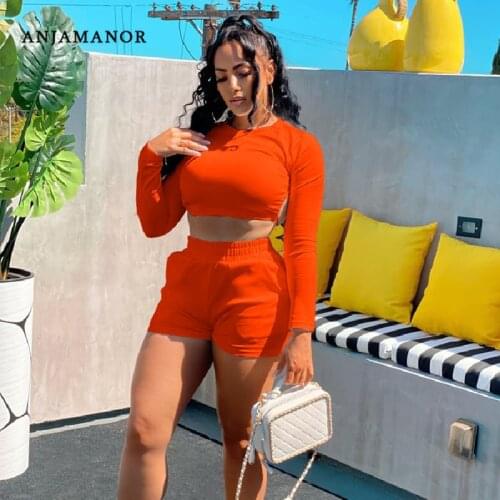 ANJAMANOR Sexy Two Piece Set Open Back Long Sleeve Crop Top and Shorts Sets 2021 Womens Clothing Orange Matching Sets D7-CE28