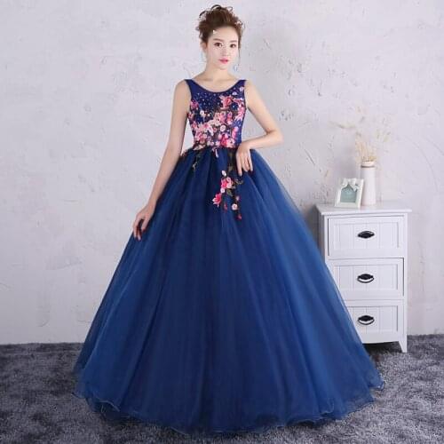 Vintage Sleeveless Quinceanera Dress Scalloped Neck Party Prom Dress Ball Gown Vintage Lace Quinceanera Gown Plus Size Vestidos