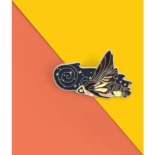 Darwins Great Comet Blue Long-beaked Hawk Moth Designer Original Brooch Badge Couple Small fresh Luminous Enamel Pin Gift