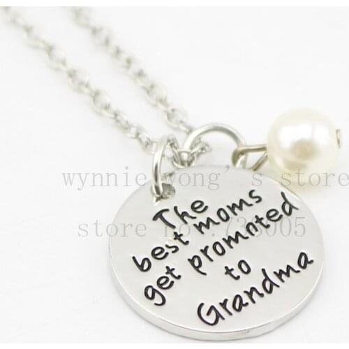 2015 New arrive Hand stamped Necklace "The Best Moms Get Promoted to Grandma "necklace Mommy Jewelry Pregnancy Announcement