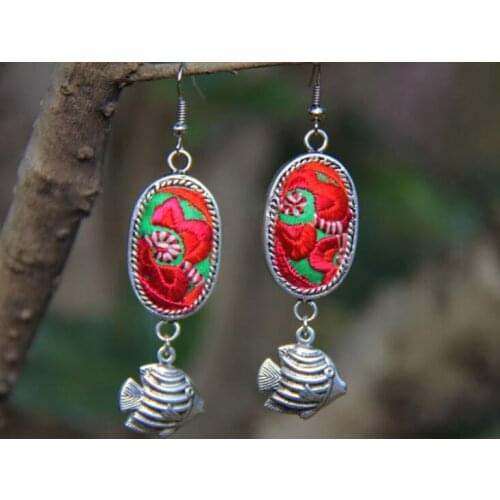 Folk style retro Miao silver ring finger ring opening court embroidery pattern color ring