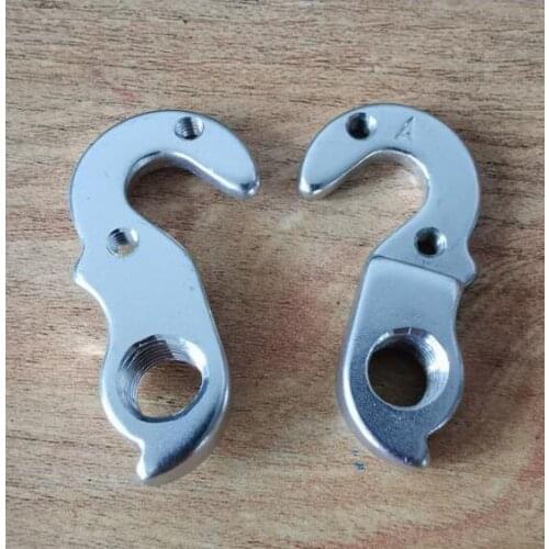 2pcs Cycle / Bike rear gear mech derailleur hanger dropout for FORME Longcliffe Bike Frame saver with screws