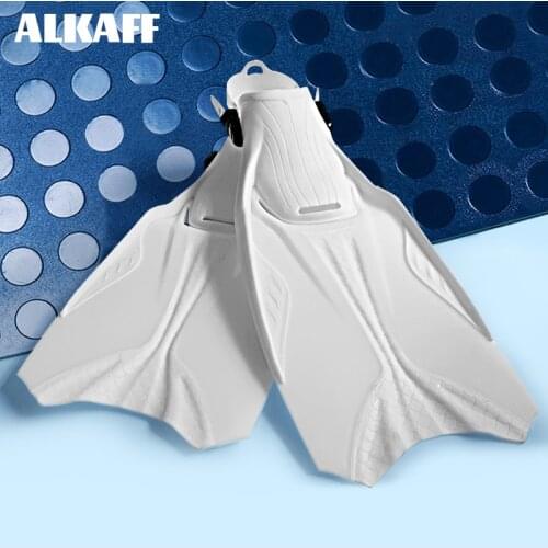 2021 Professional scuba Diving Fins Adjustable Swimming shoes Silicone long Submersible Foot Flippers Diving Equipment Men women