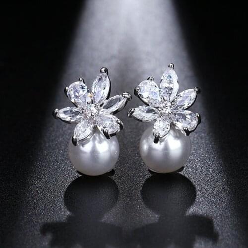 EMMAYA Fashion Cute Exquisite Flower Stud Pearl Crystal Earings AAA Zircon For Women Jewelry Wedding Party Gifts