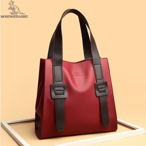 Famous Brand Womens Handbag Designer Belt Buckle Female Shoulder Bag Genuine Leather Vintage Tote Bag Light Travel Shopper Bags