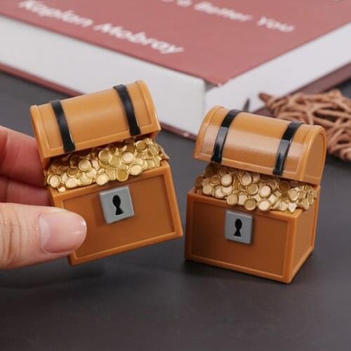 1pcs 1/12 Dollhouse Miniature Treasure Chest Box Model Pirate Gold Coins Box Home Ornament