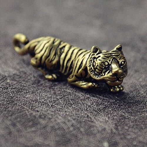 Tiger Casting Animal Figurine Abstract Geometric Style Metal Retro Sculpture Home Office Room Desktop Decoration Gift Diy