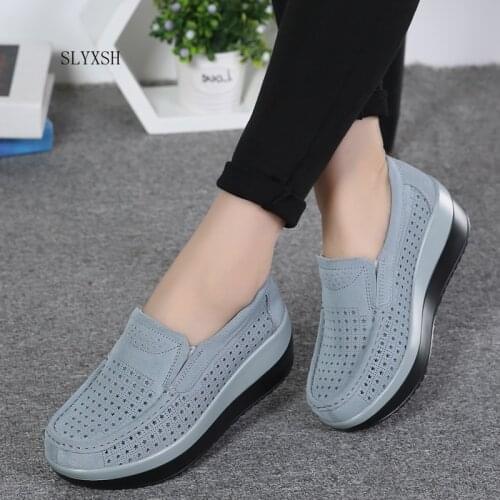 SLYXSH 2018 Autumn Women Flat Platform Loafers Shoes Ladies Suede Leather Hollow Casual Shoes