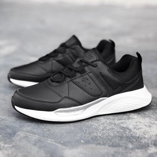 Men Casual Shoes Fashion Sneakers Anti Slippery Flats Men Shoes Elderly walking shoes