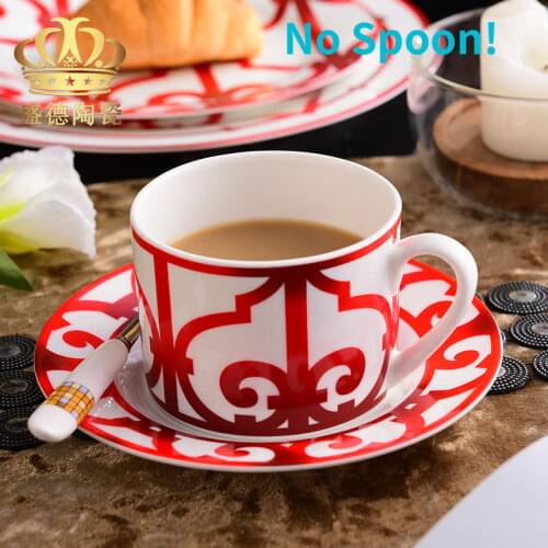 European Decor Modern Ceramics Western Food Plates Bone Porcelain Steak Ornaments Tableware Decorations Cups Dessert Tray