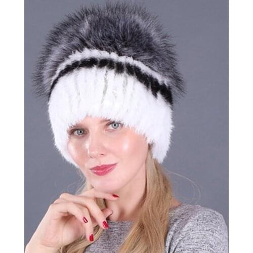 Hot Sale Fashion Imitating Fox Hat Winter Warm Women Knitting Caps Mink Hats Vertical Weaving With Fox Fur On The Top