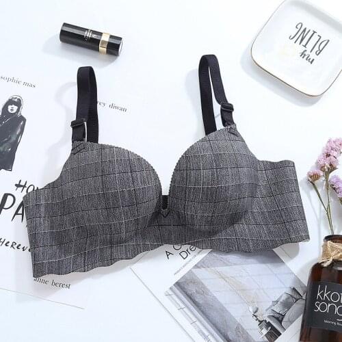 Fashion Party Wedding Womens Seamless bra double size one piece super push up bra for lady 32 34 36 38 deep v bra