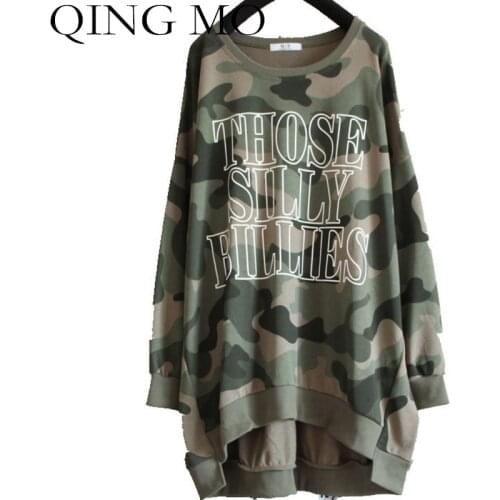QING MO Women Extra Large T shirt 2020 Autumn Camouflage Long Sleeve T shirt Mid-length Letter Printing Shirt LHXX210
